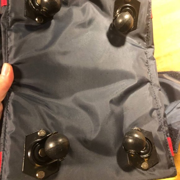 Build A Bear Workshop Soft Shell Transport Carrier Wheels Rolling Bag for Pet - Picture 7 of 11